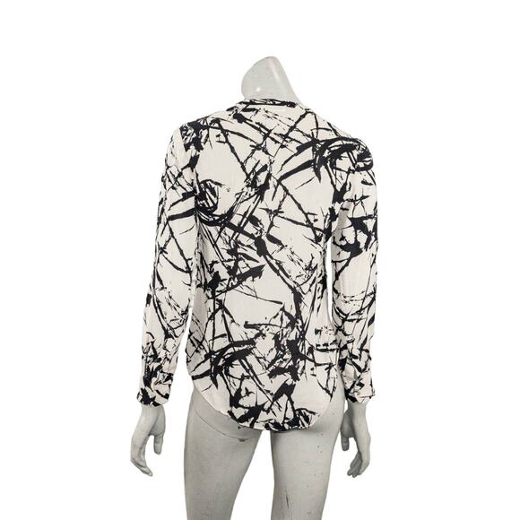 A.L.C.  Silk white black Splatter print Blouse Vneck Women's Small - Picture 3 of 6